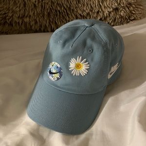 Nike H56 Earth & Daisy Cap ‘Worn Blue’